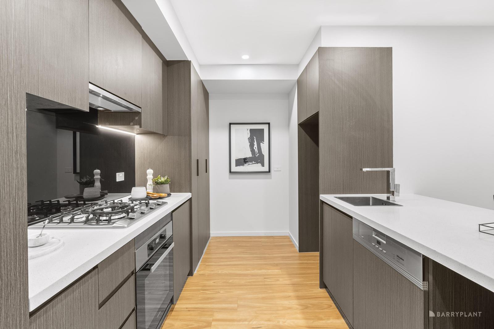 G9/5 Red Hill Terrace, Doncaster East, VIC 3109 - Thumbnail 2 - 16/04/2025