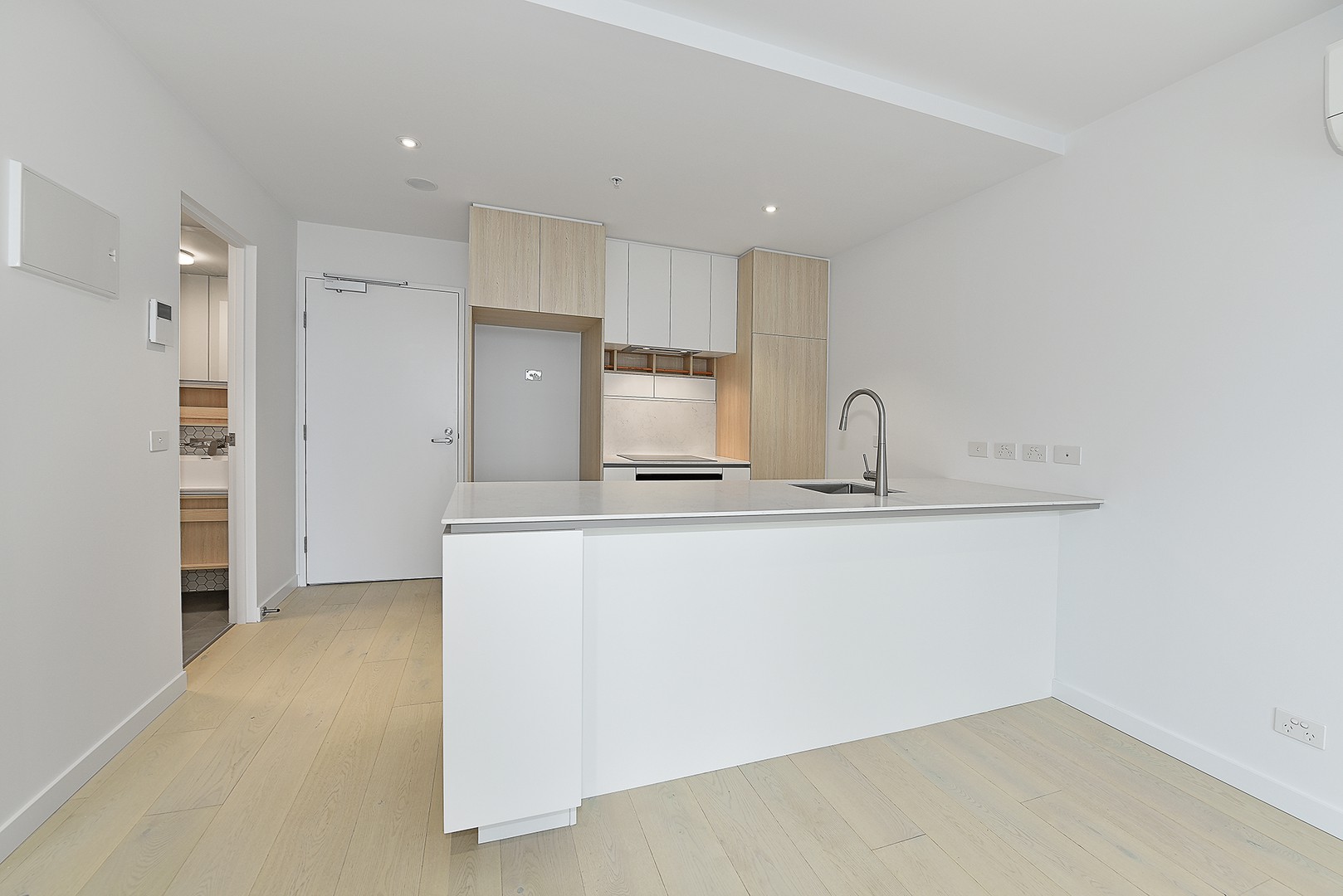 H502/40 Hall Street, Moonee Ponds, VIC 3039, Moonee Ponds - Thumbnail 4