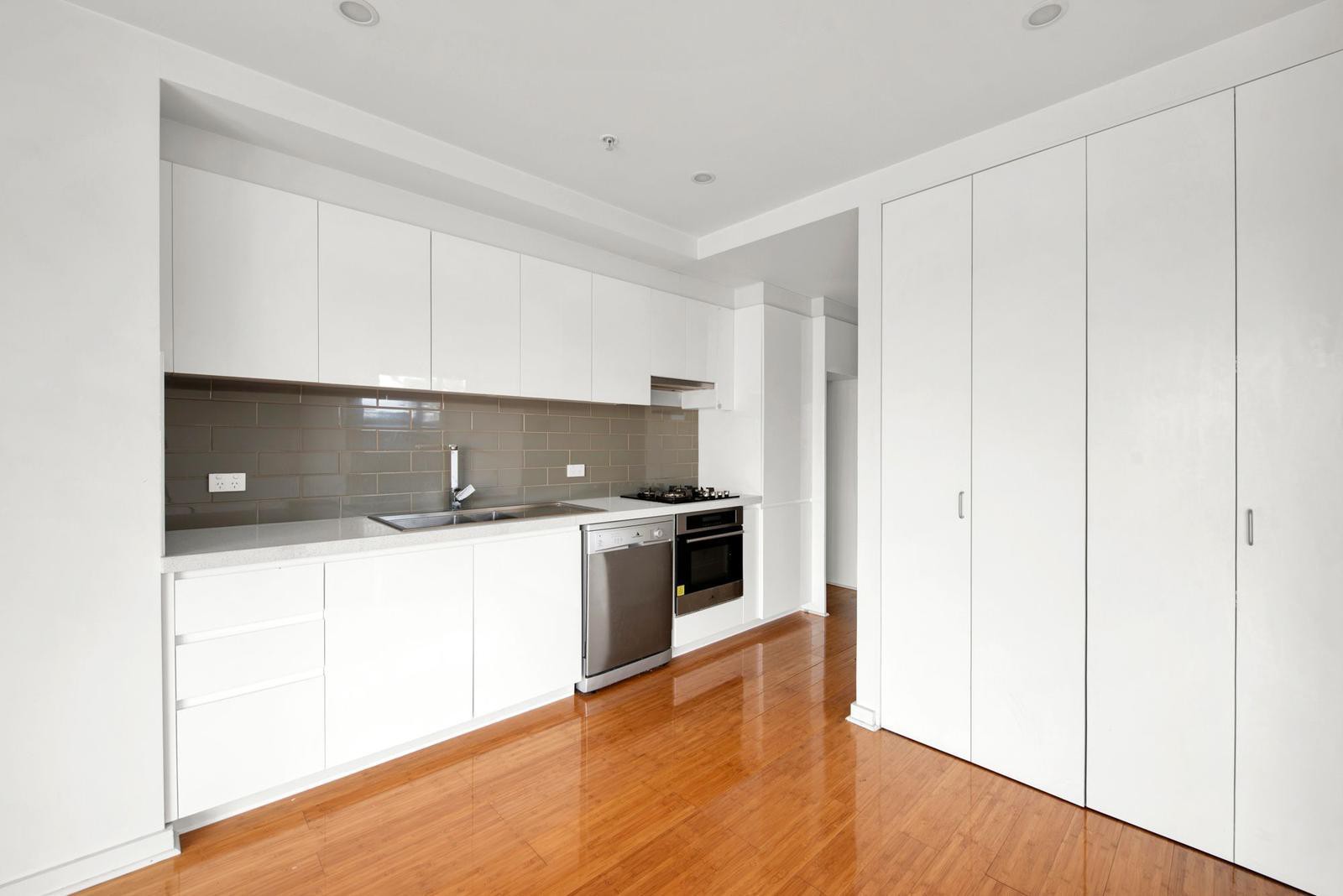 Level 2/1-8 Ebdale Street, Frankston, VIC 3199 - Thumbnail 2 - 31/07/2025