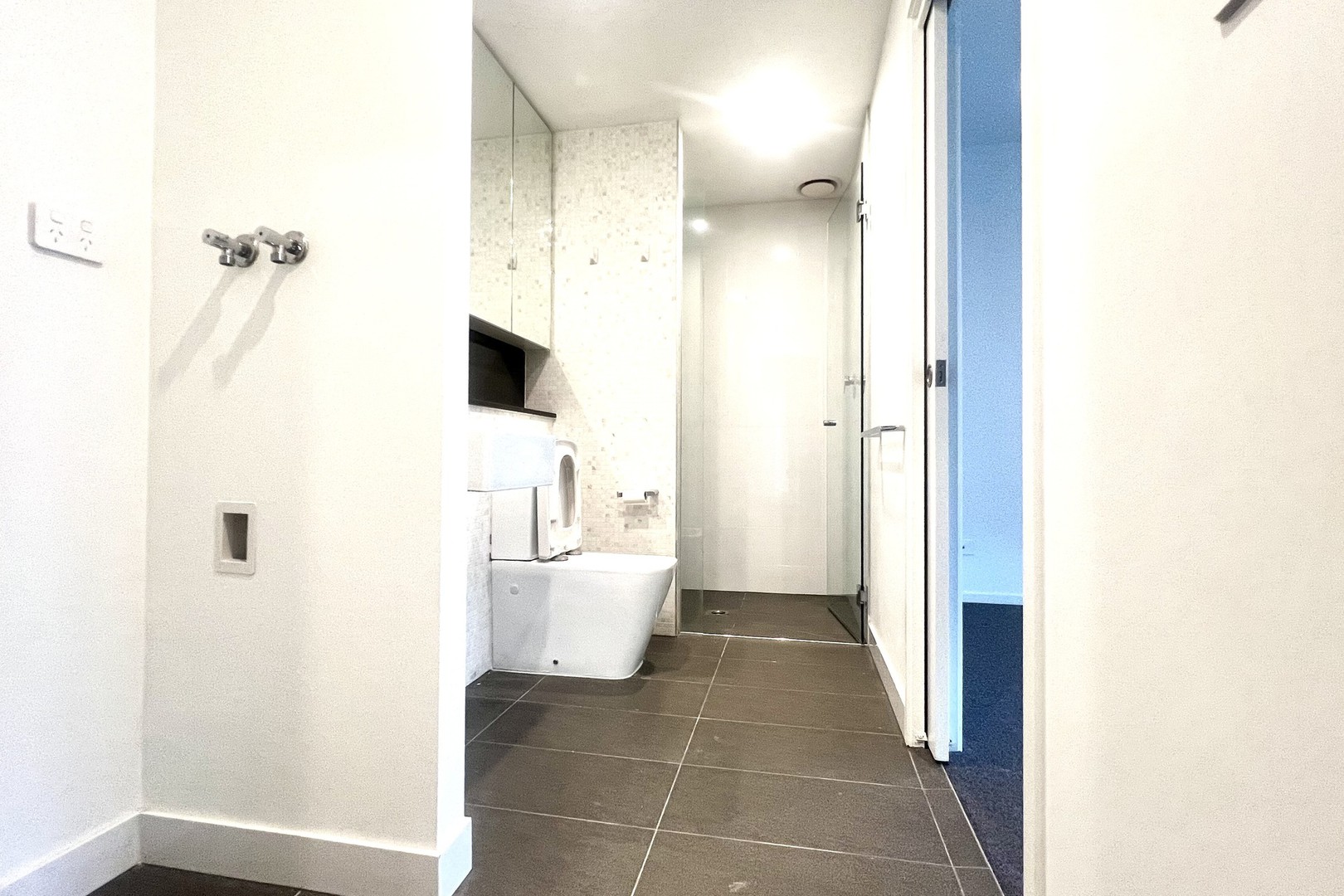 Level 3/306C-1A Whitehall Avenue, Footscray, VIC 3011, Footscray - Thumbnail 2