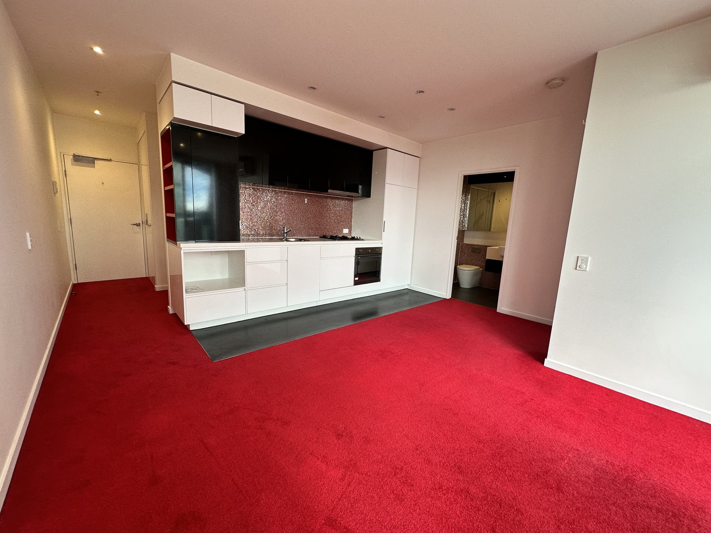 N710/241 Harbour  Esplanade, Docklands, VIC 3008, Docklands - Thumbnail 2