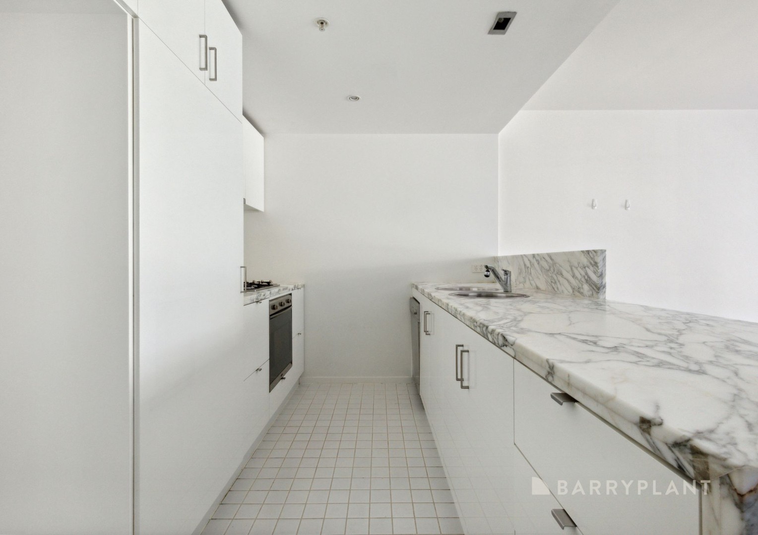 P105/12 Waterview Walk, Docklands, VIC 3008, Docklands - Thumbnail 2