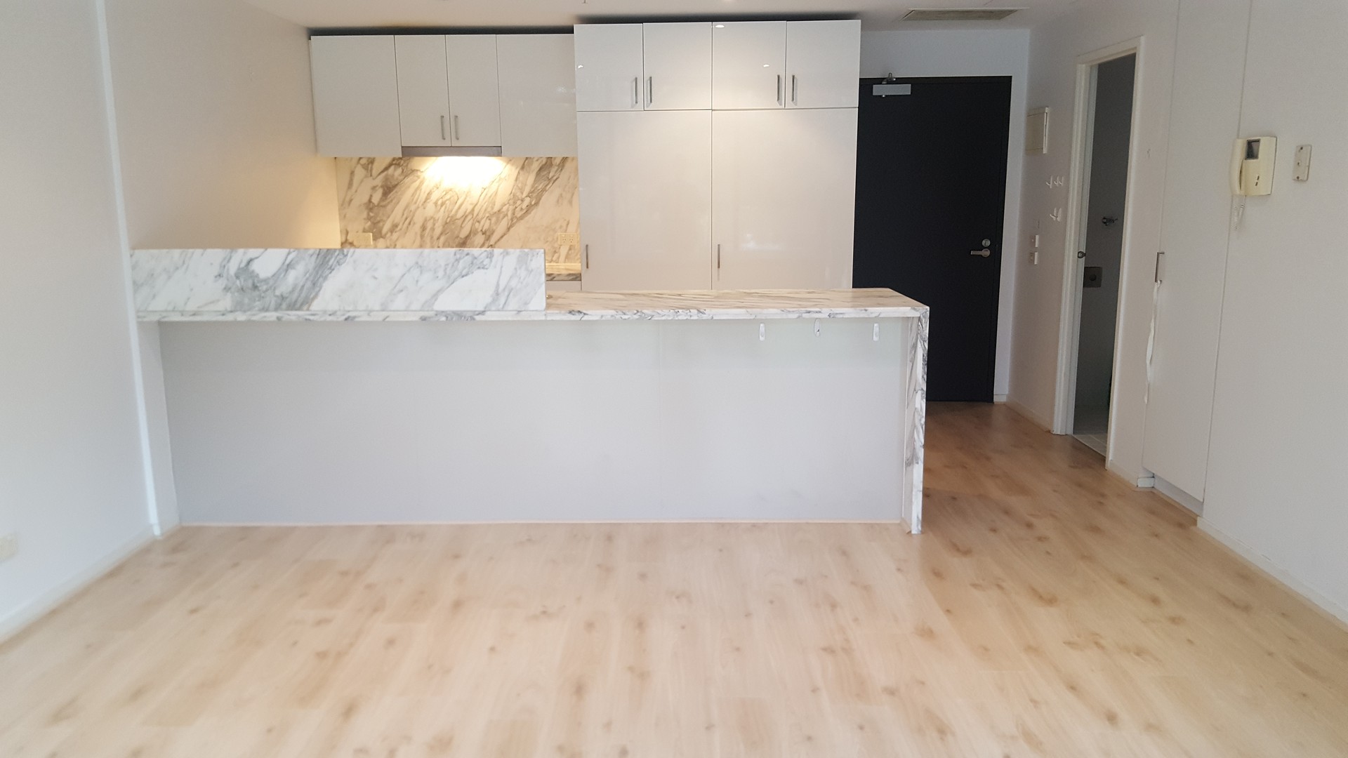P106/12 Waterview Walk, Docklands, VIC 3008, Docklands - Thumbnail 3