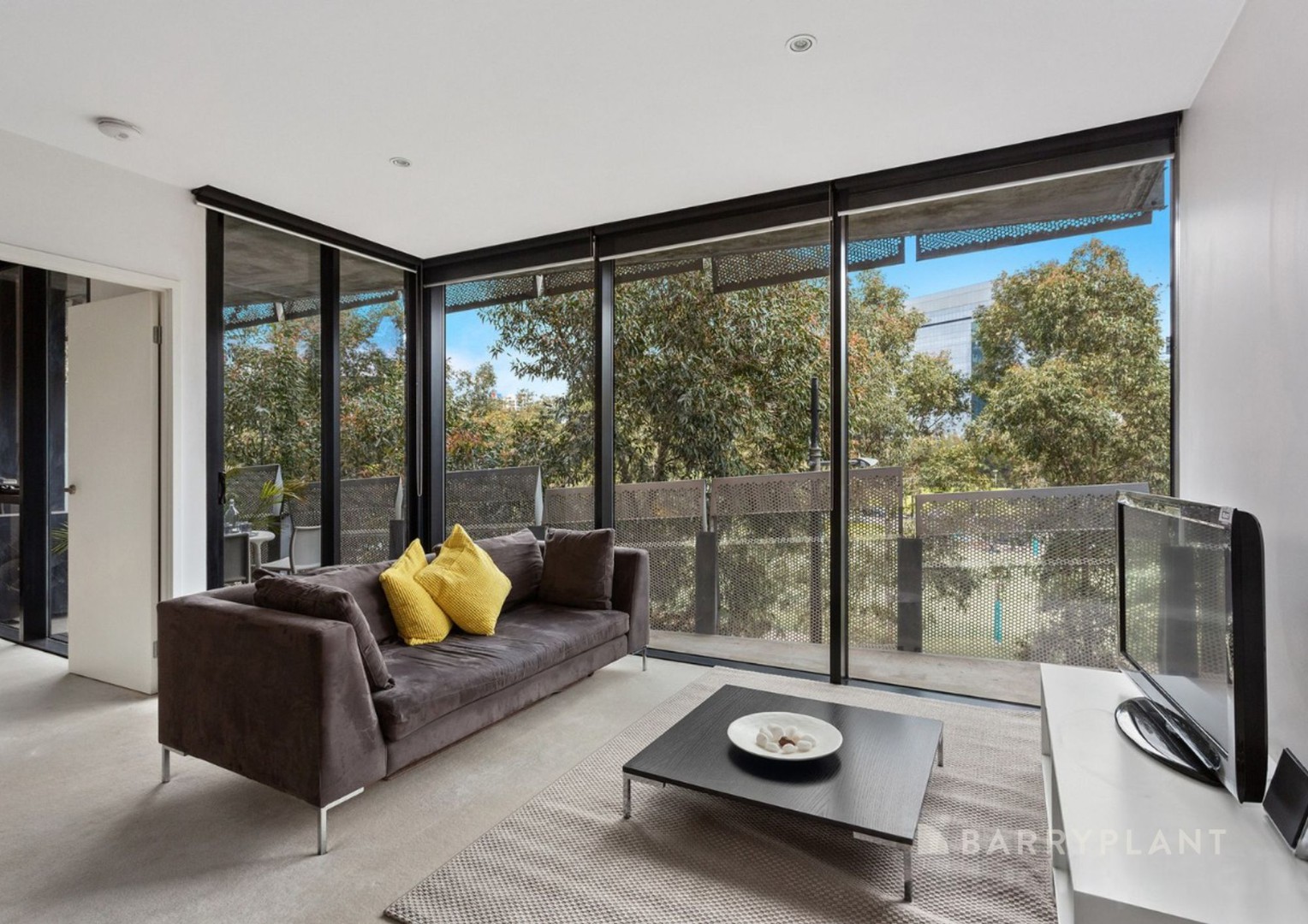 P207/12 Waterview Walk, Docklands, VIC 3008 - Thumbnail 1 - 25/06/2024