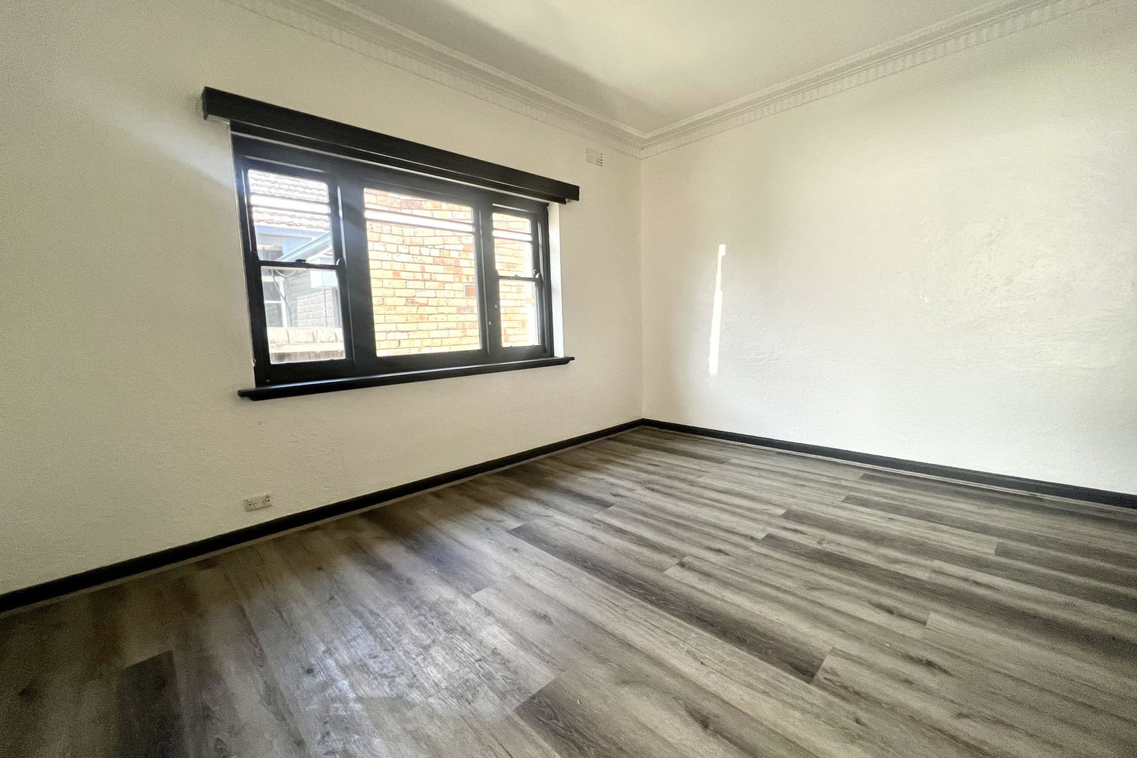 Rear 224 Broadway, Reservoir, VIC 3073, Reservoir - Thumbnail 3