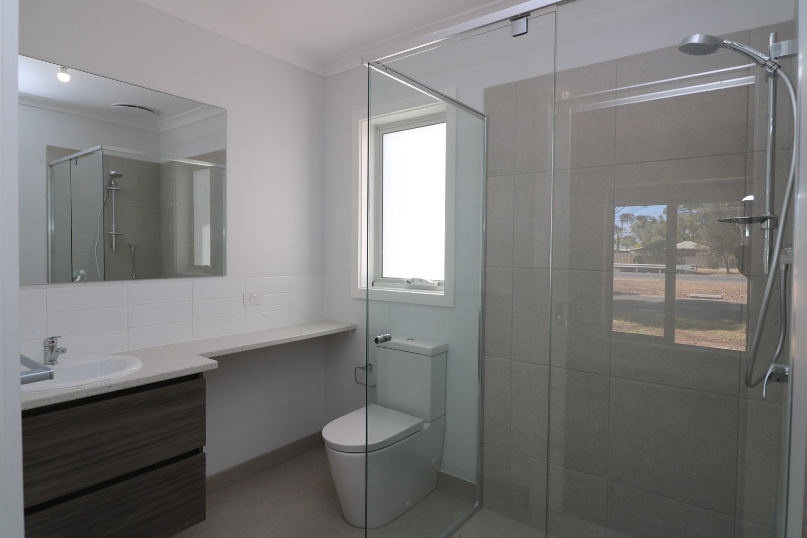 Room 1 / 39A McClelland Avenue, Lara, VIC 3212, Lara - Thumbnail 5