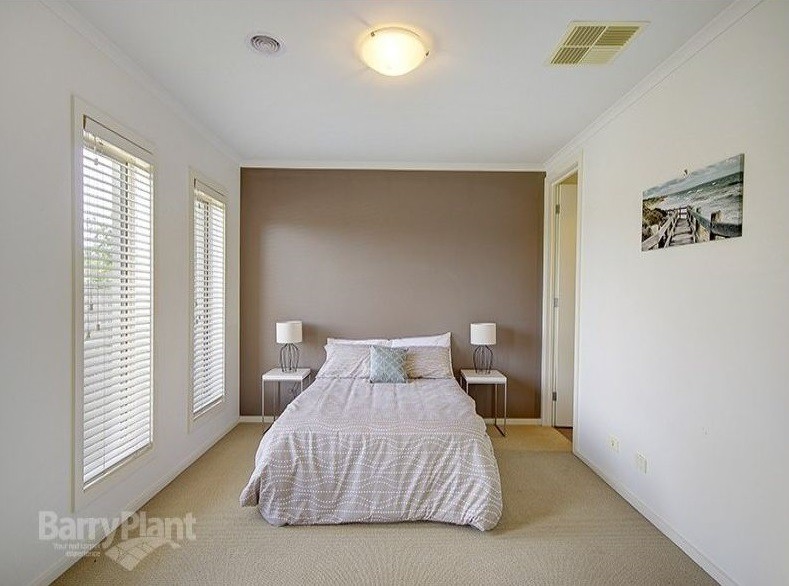 Room 1/5 Thwaites Close, Highton, VIC 3216, Highton - Thumbnail 5