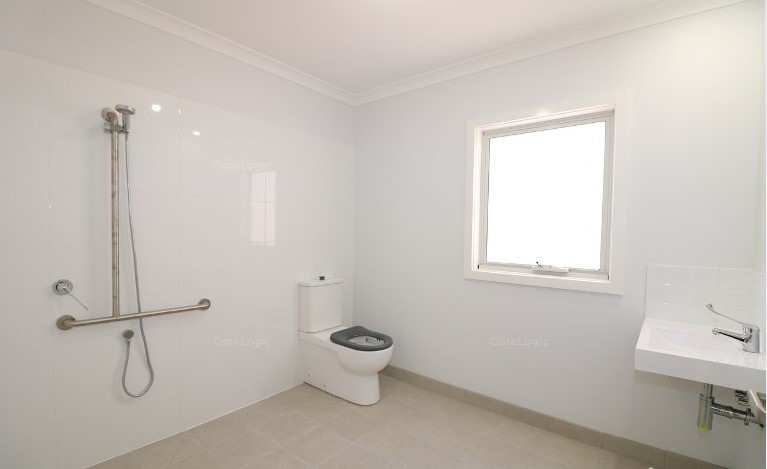Room 2/39A Mcclelland Avenue, Lara, VIC 3212, Lara - Thumbnail 2