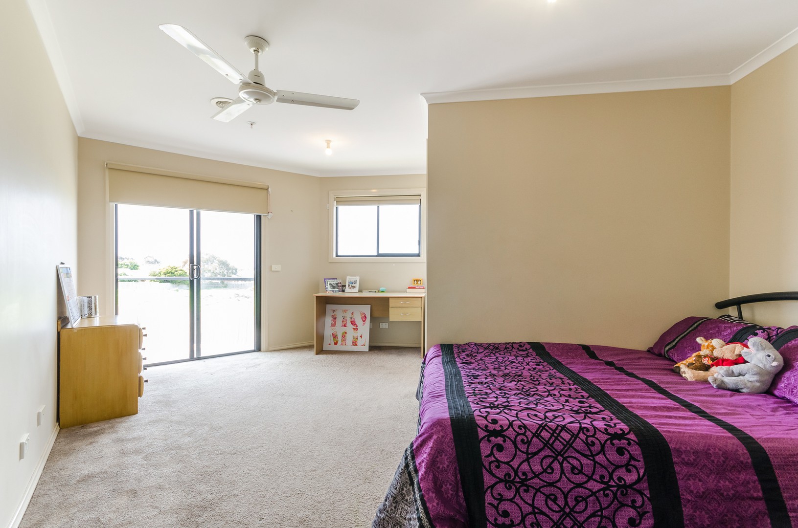 Room 4/9 Hayes Court, Highton, VIC 3216, Highton - Thumbnail 4
