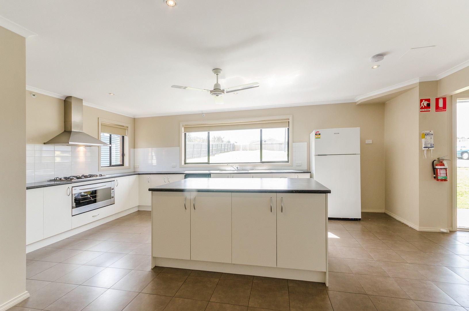Room 9/9 Hayes Court, Highton, VIC 3216, Highton - Thumbnail 7