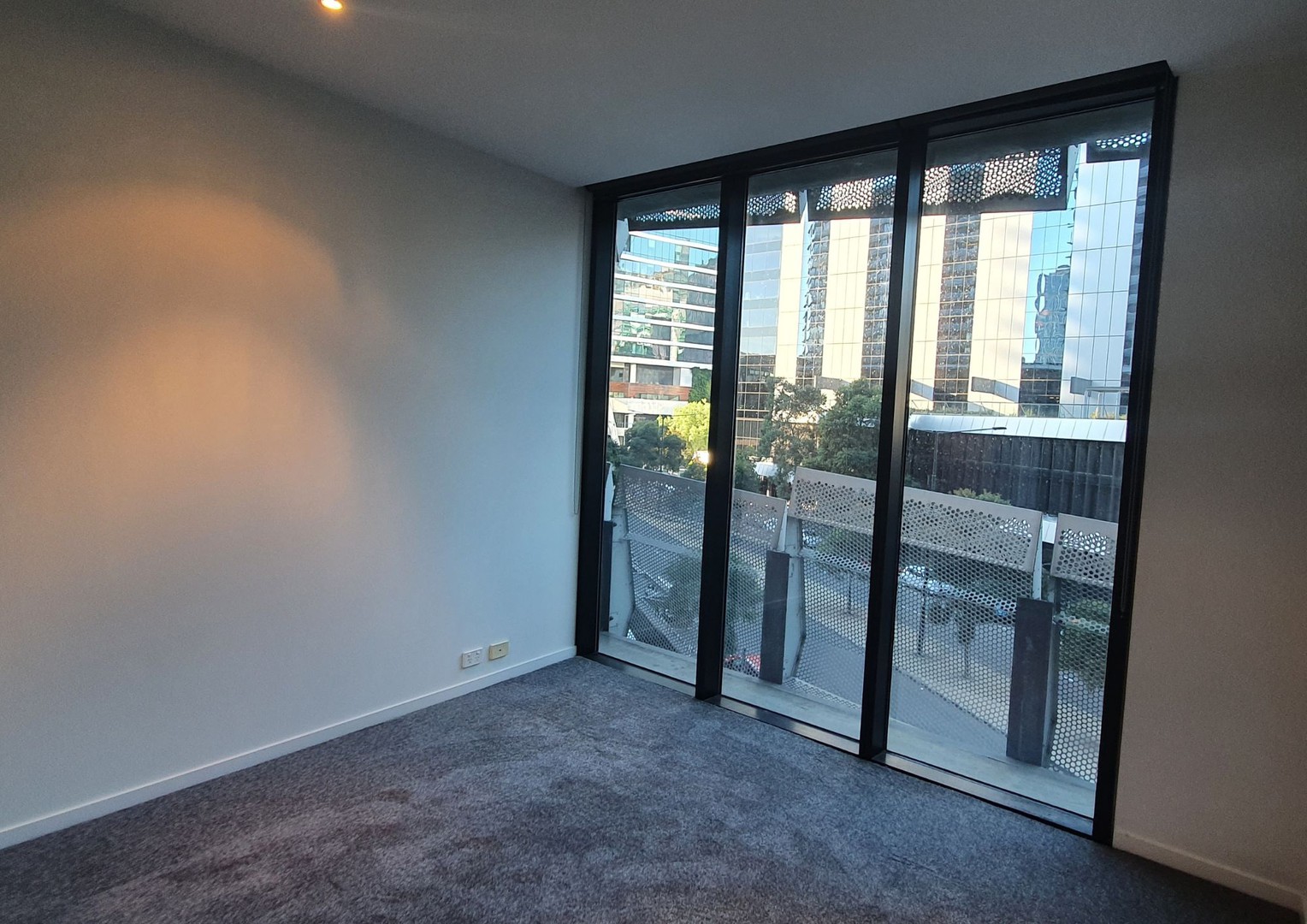 S303/8 Waterview Walk, Docklands, VIC 3008 - Thumbnail 2 - 21/07/2026