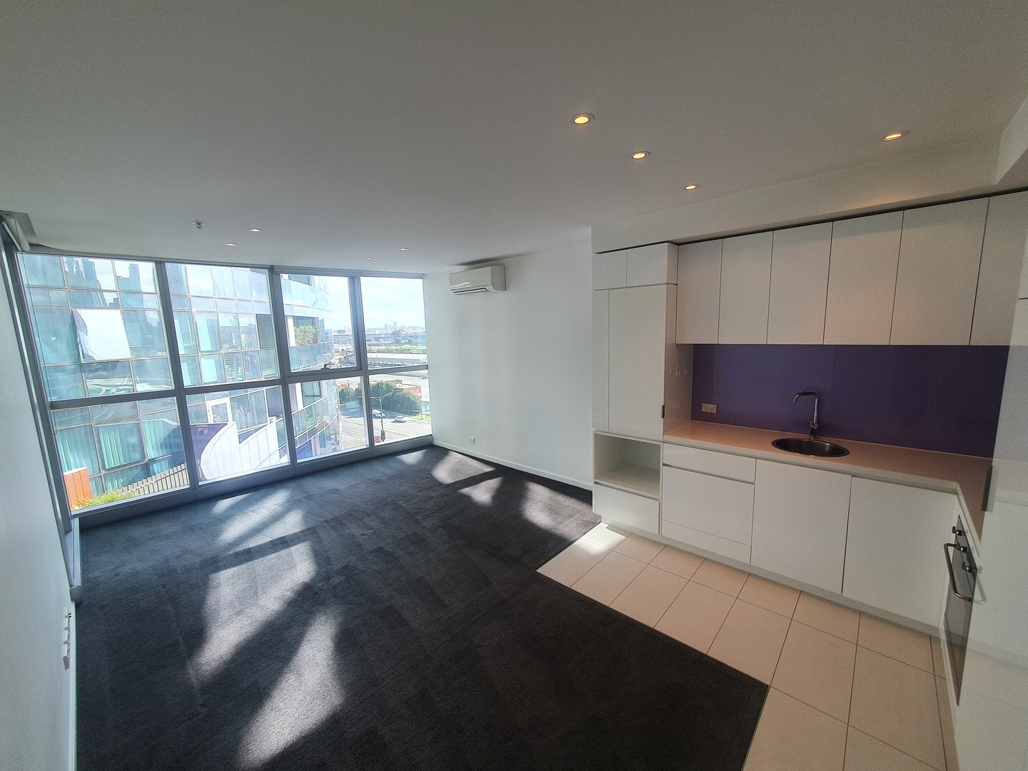 S809/231 Harbour Esplanade, Docklands, VIC 3008, Docklands - Thumbnail 2