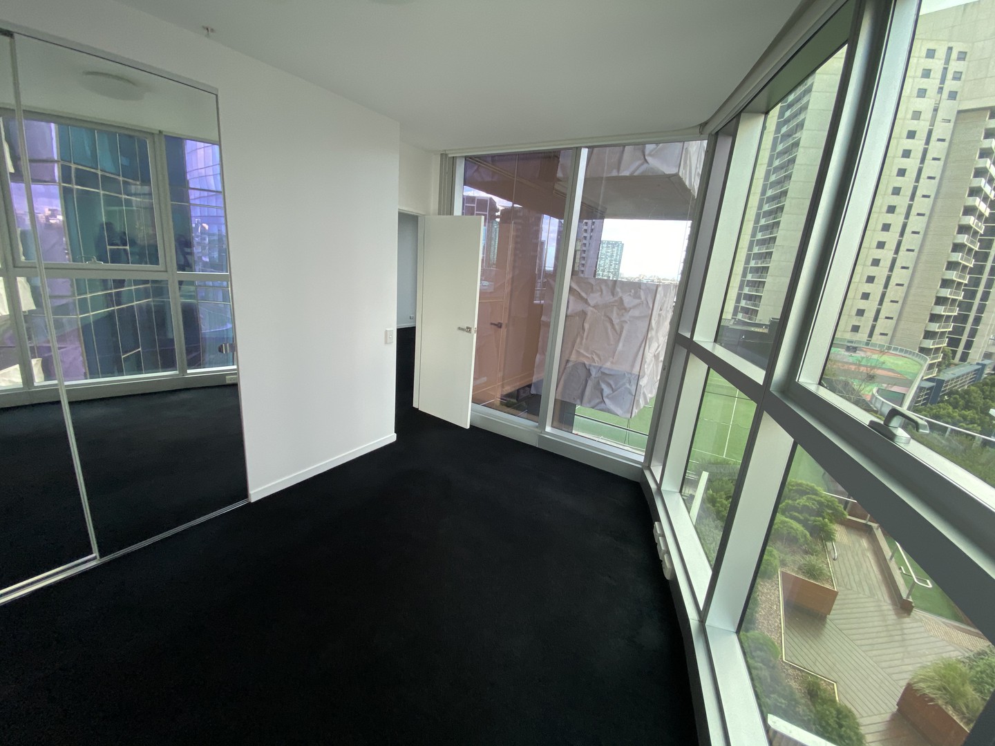 S908/231 - 245 Harbour Esplanade, Docklands, VIC 3008, Docklands - Thumbnail 8