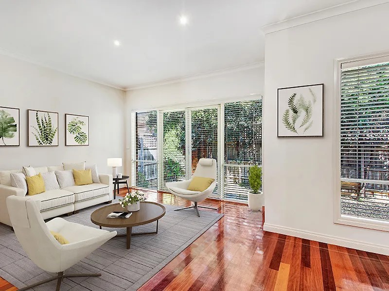 Unit 2/19 Quarry Rd, Mitcham, VIC 3132, Mitcham - Thumbnail 3