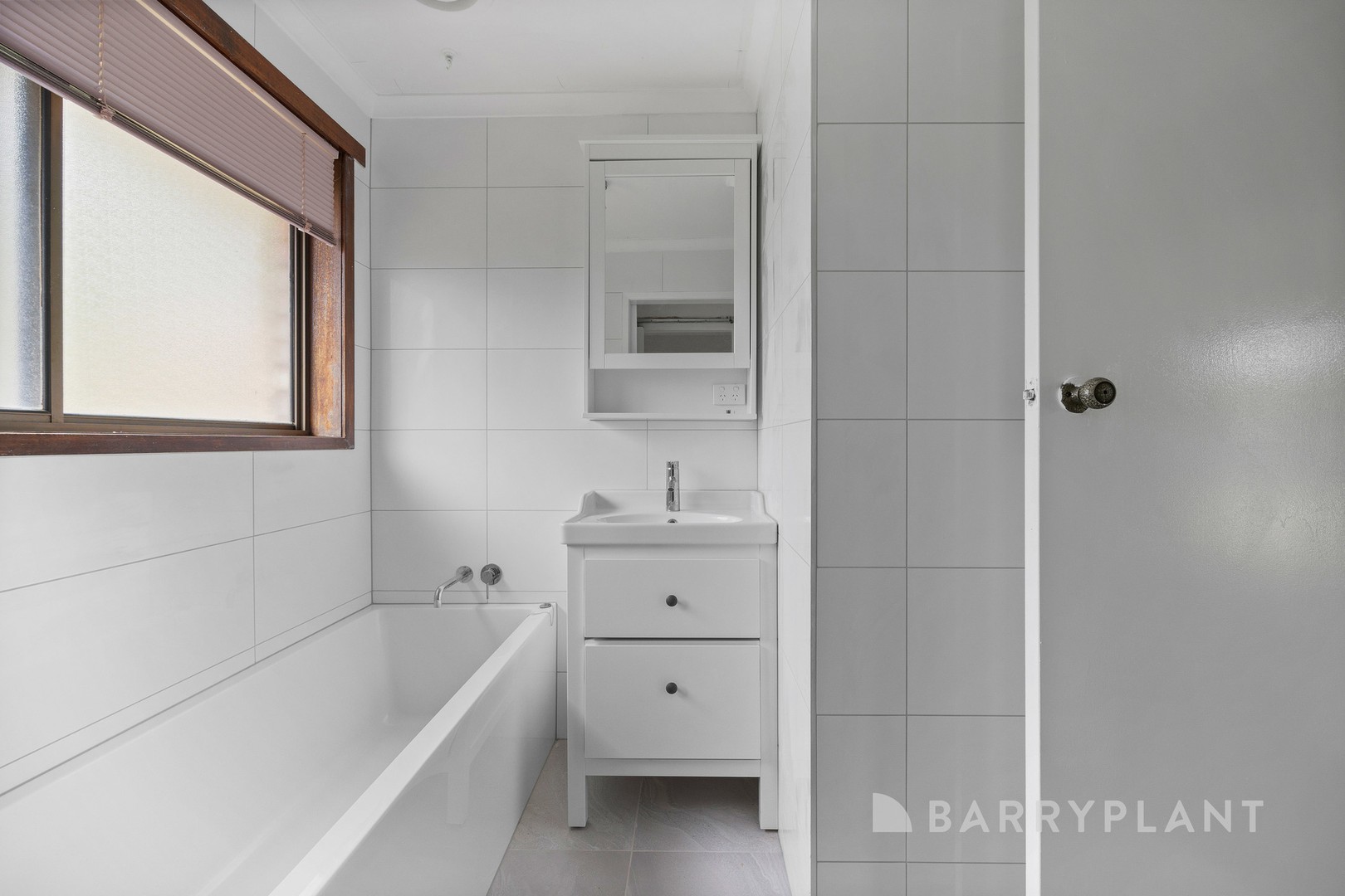 10 Edwards Crescent, Wendouree - Thumbnail 7