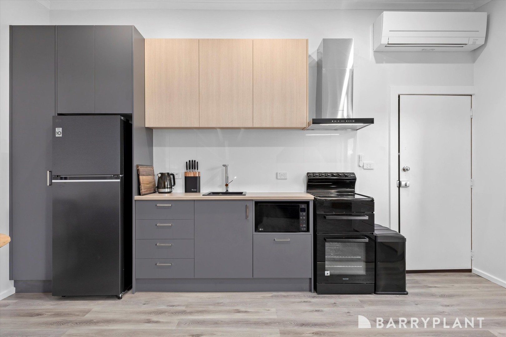 Yarra Glen, VIC 3775 - Thumbnail 2 - 16/05/2025