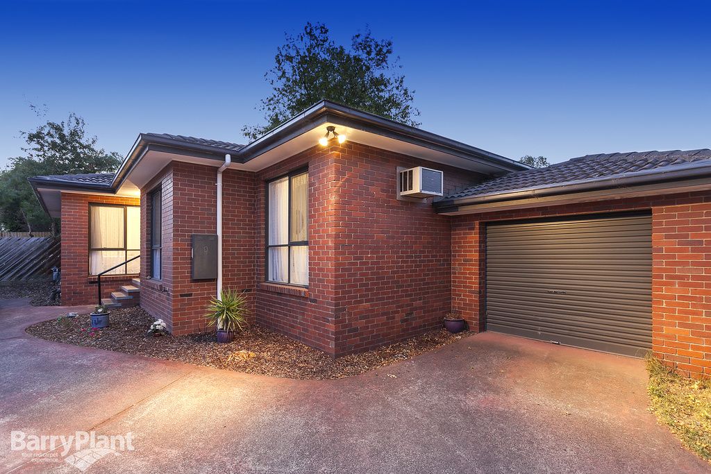 3/35 Norman Road, Croydon, VIC 3136 Sold