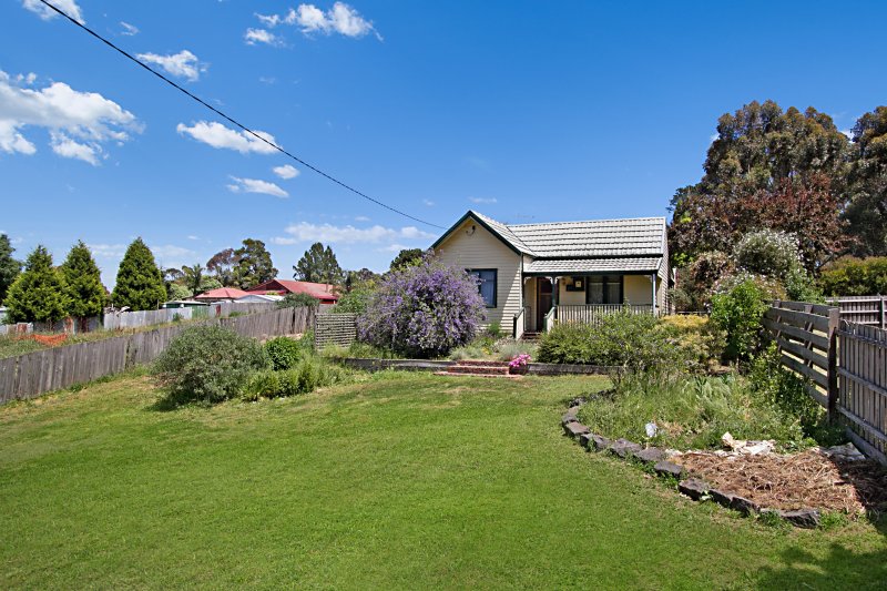 27 Wellington Street, Wallan, VIC 3756 Sold