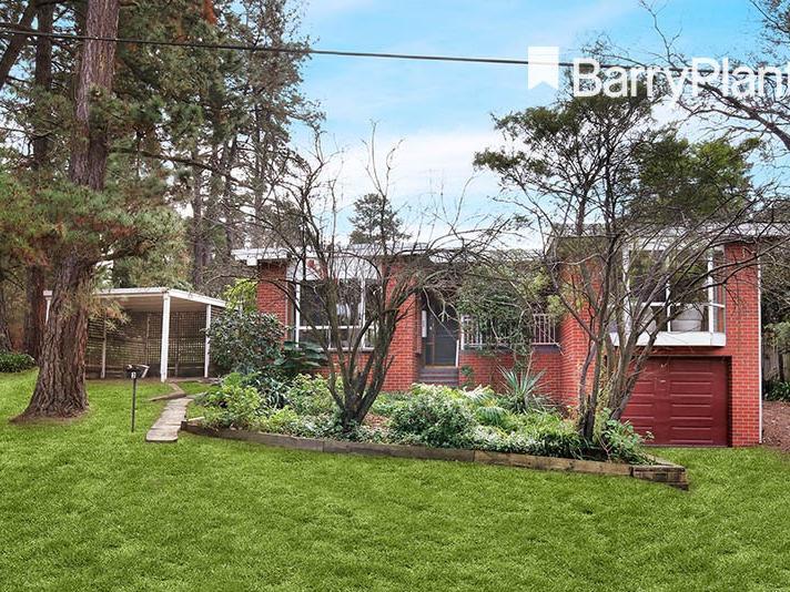 35 Drayton Crescent, Park Orchards, VIC 3114 Sold