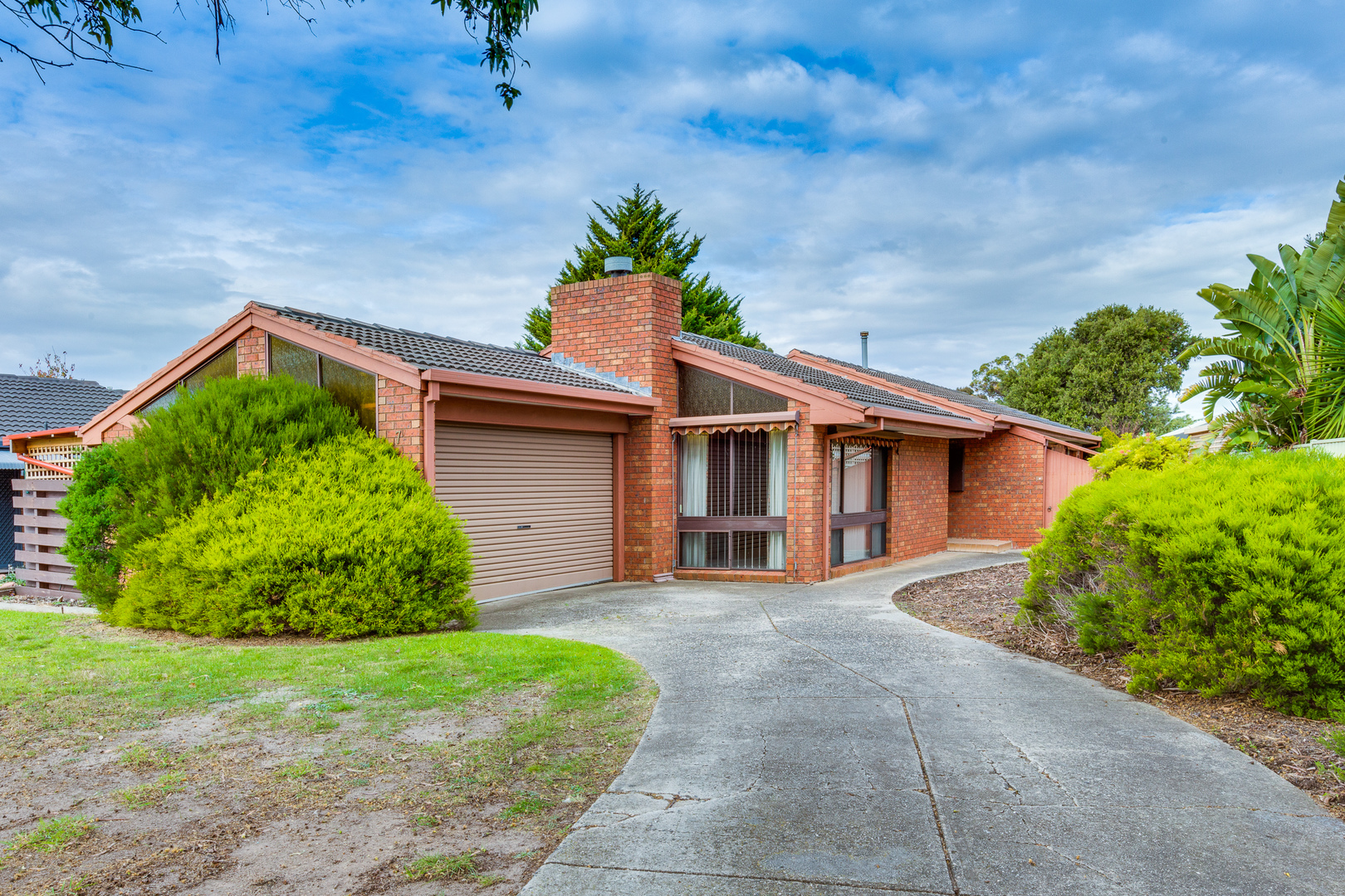 7 Apollo Road, Taylors Lakes, VIC 3038 For Rent