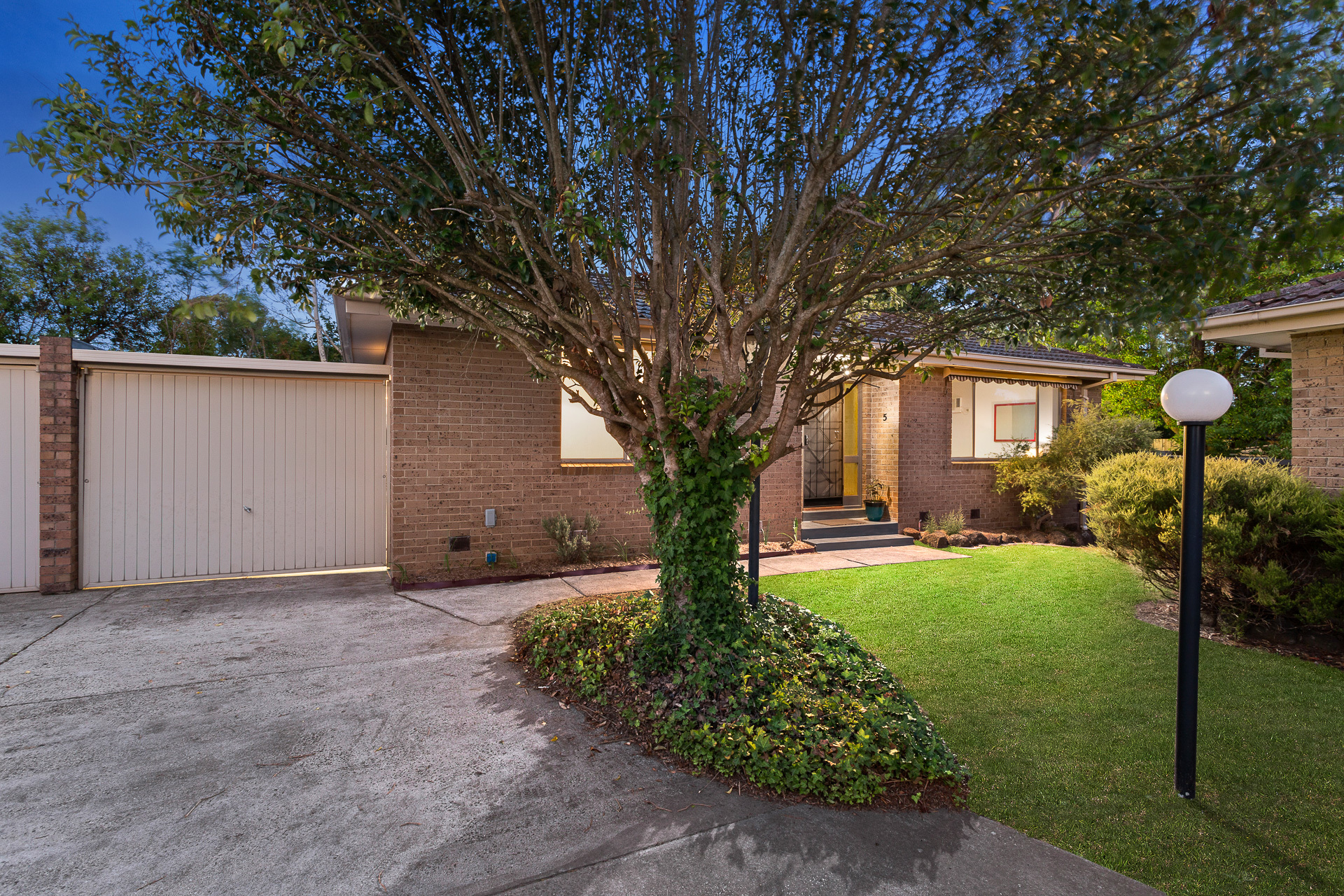 5/911 Bowen Road, Doncaster East, VIC 3109 Sold