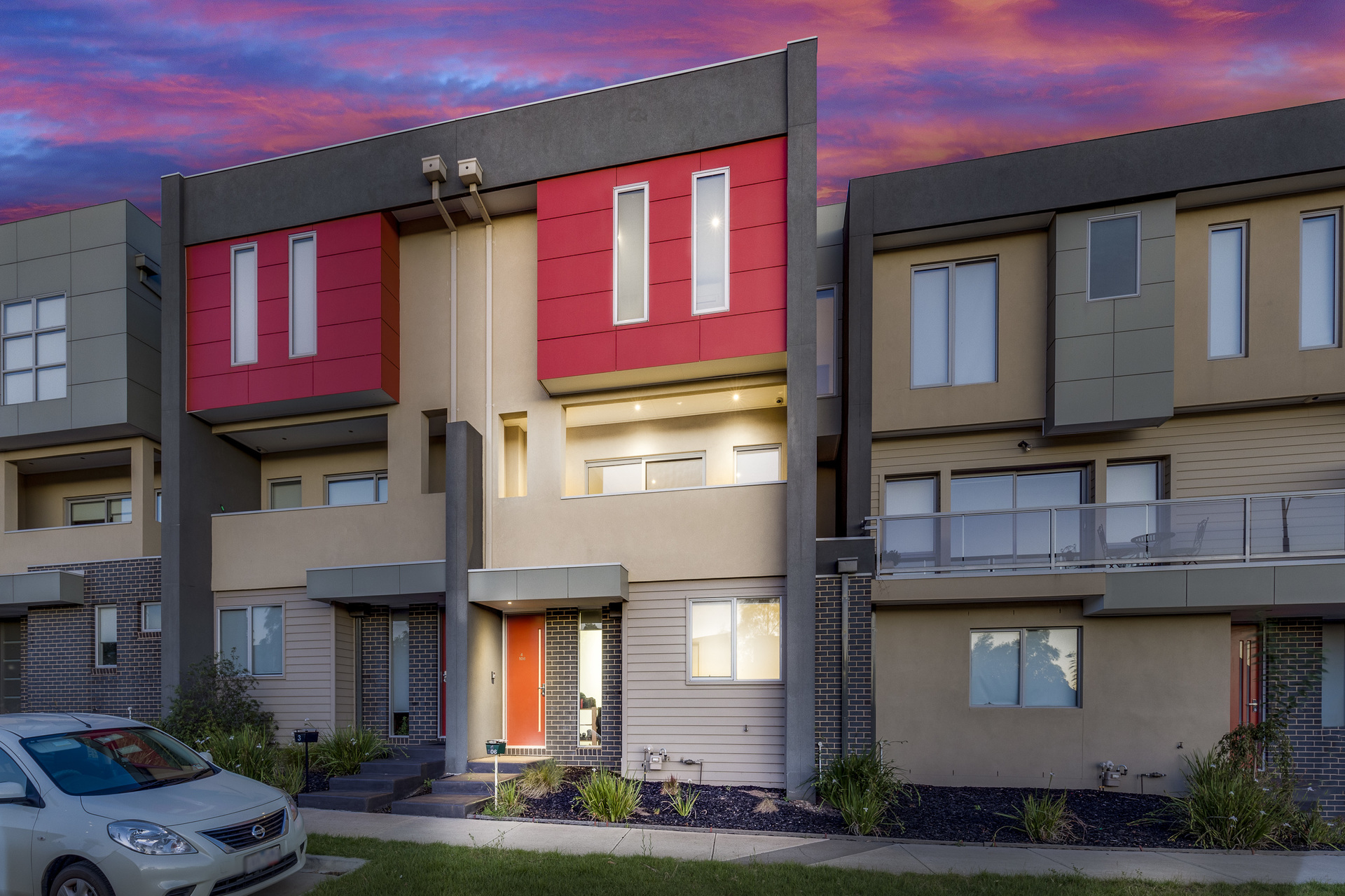 4/106 The Esplanade, Caroline Springs, VIC 3023 Sold