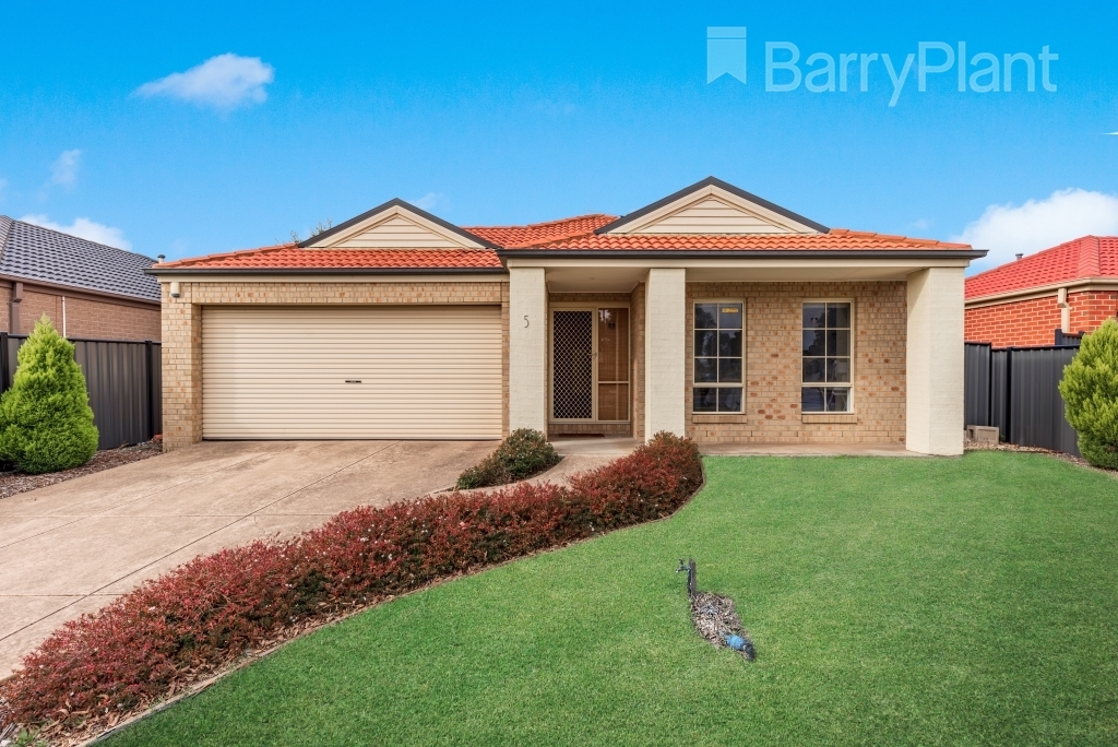 5 Goldstein Vista, Point Cook, VIC 3030 Sold