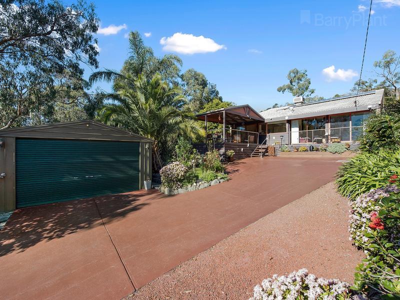 9 View Road, The Basin, VIC 3154 Sold