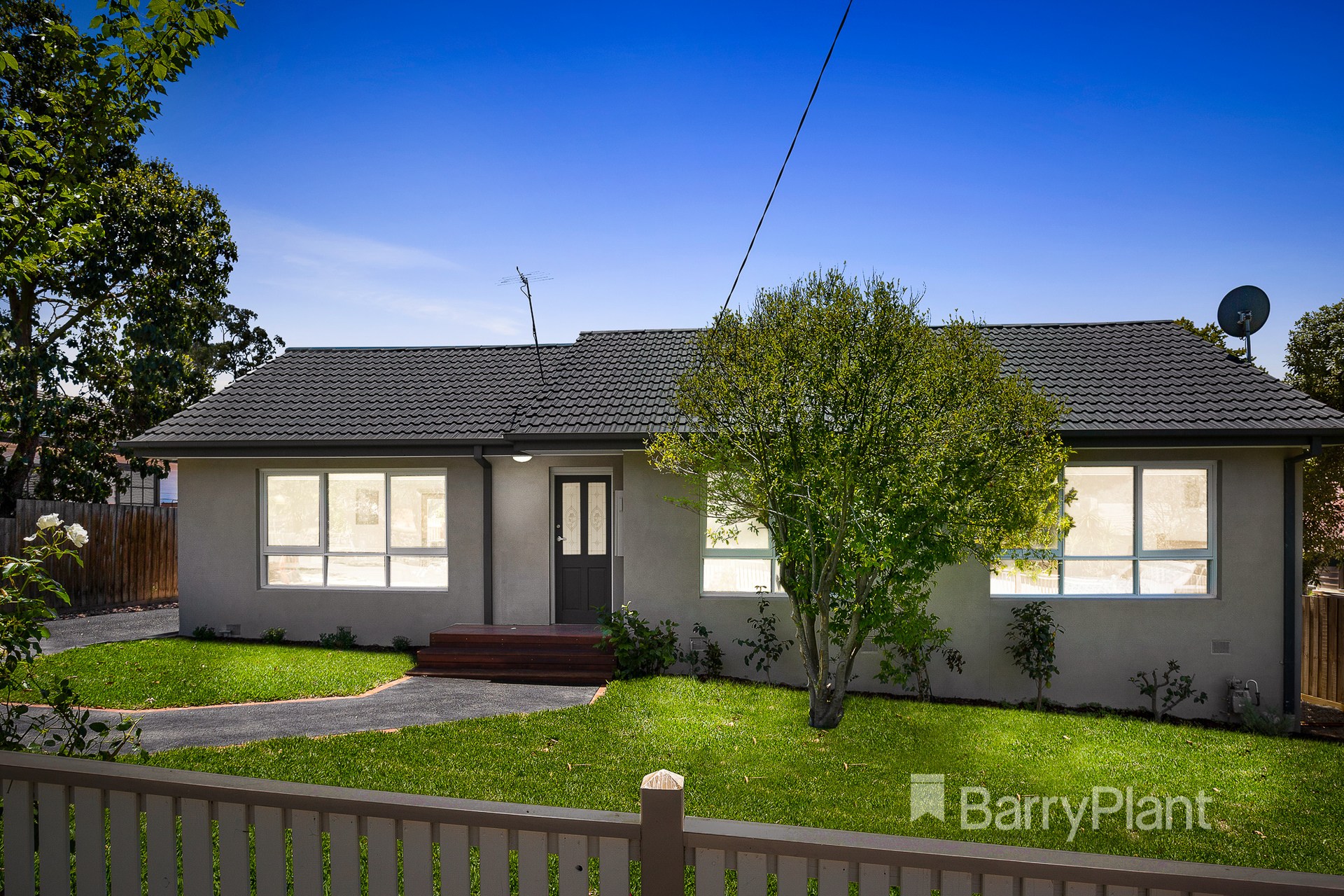 House 1/37 Chapman Street, Diamond Creek, VIC 3089 Sold