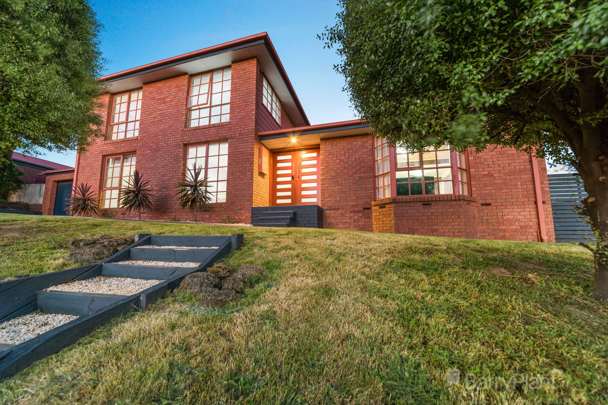 75 Eagle Drive, Pakenham, VIC 3810 Sold