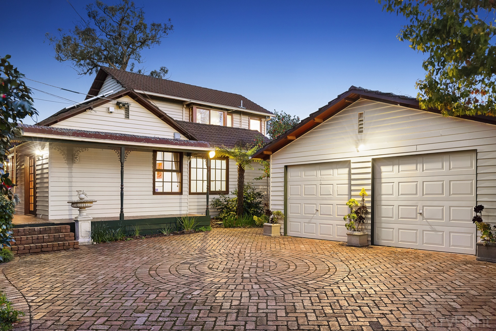 5 Grandview Avenue, Ringwood East, VIC 3135 Sold