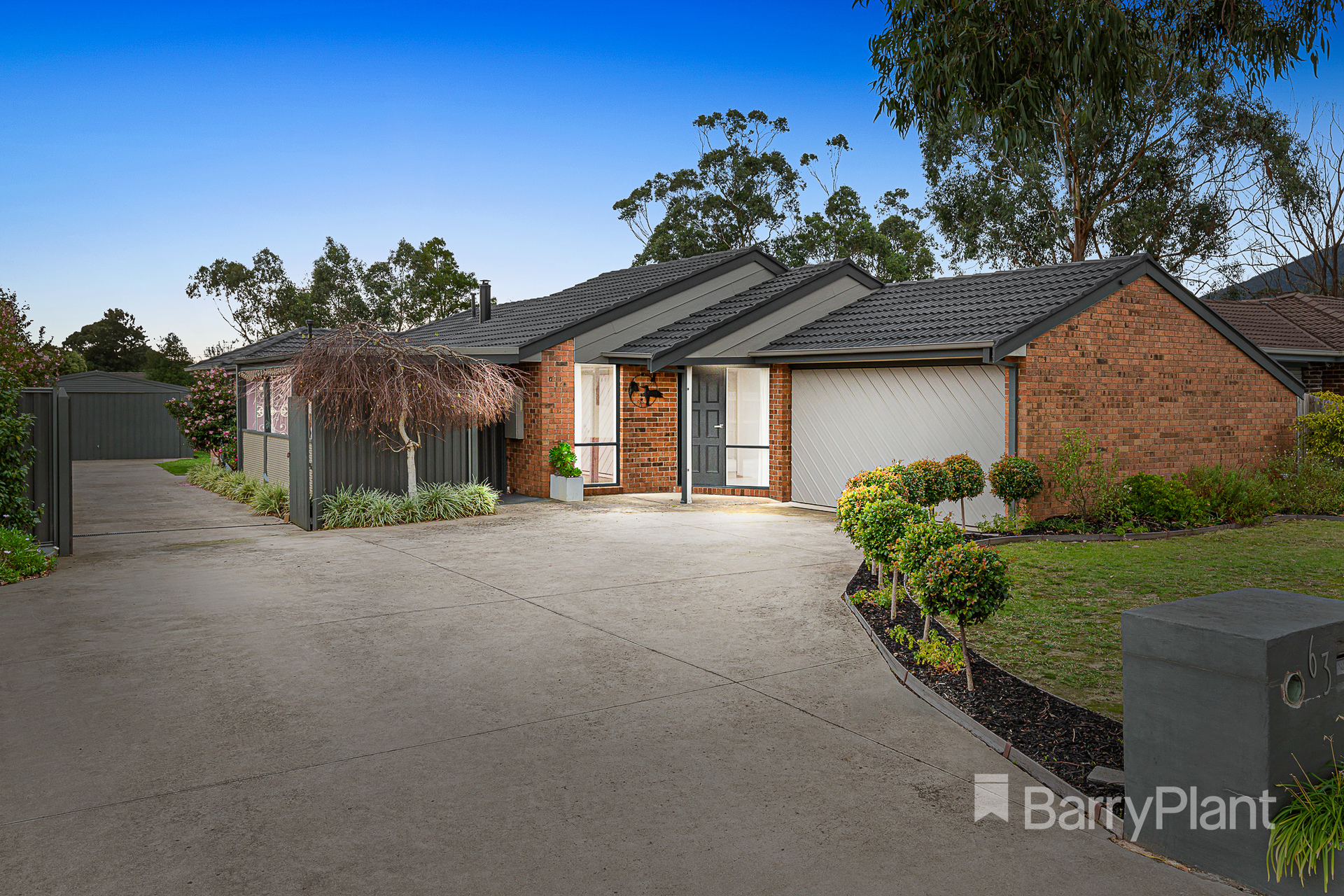 63 Watermoor Avenue, Kilsyth South, VIC 3137 Sold
