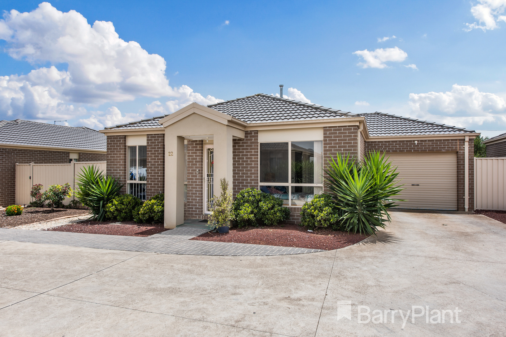 22/3 Austin Place, Melton South, VIC 3338 Sold