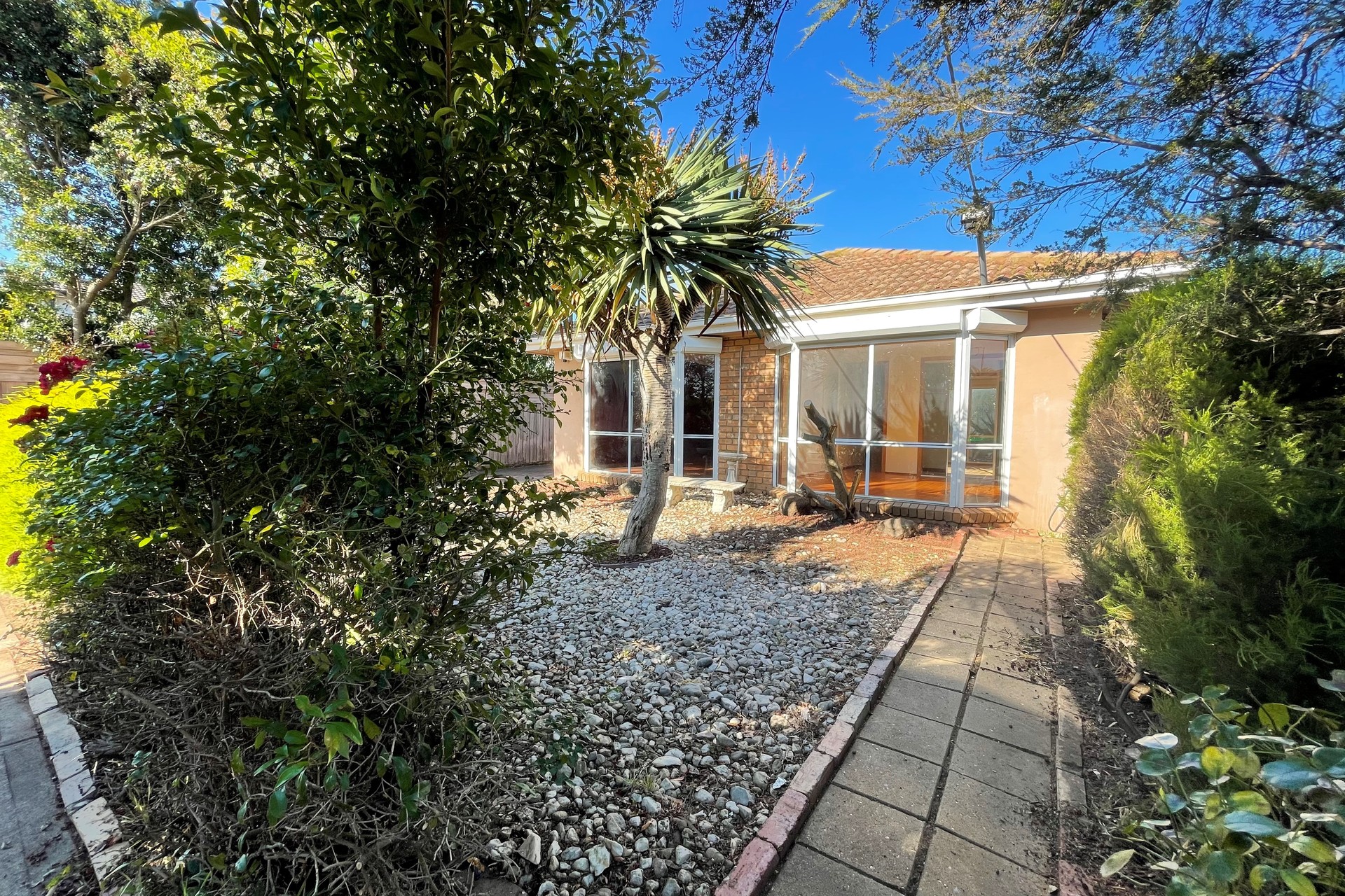 1 Henry Drive, Altona Meadows, VIC 3028 For Rent