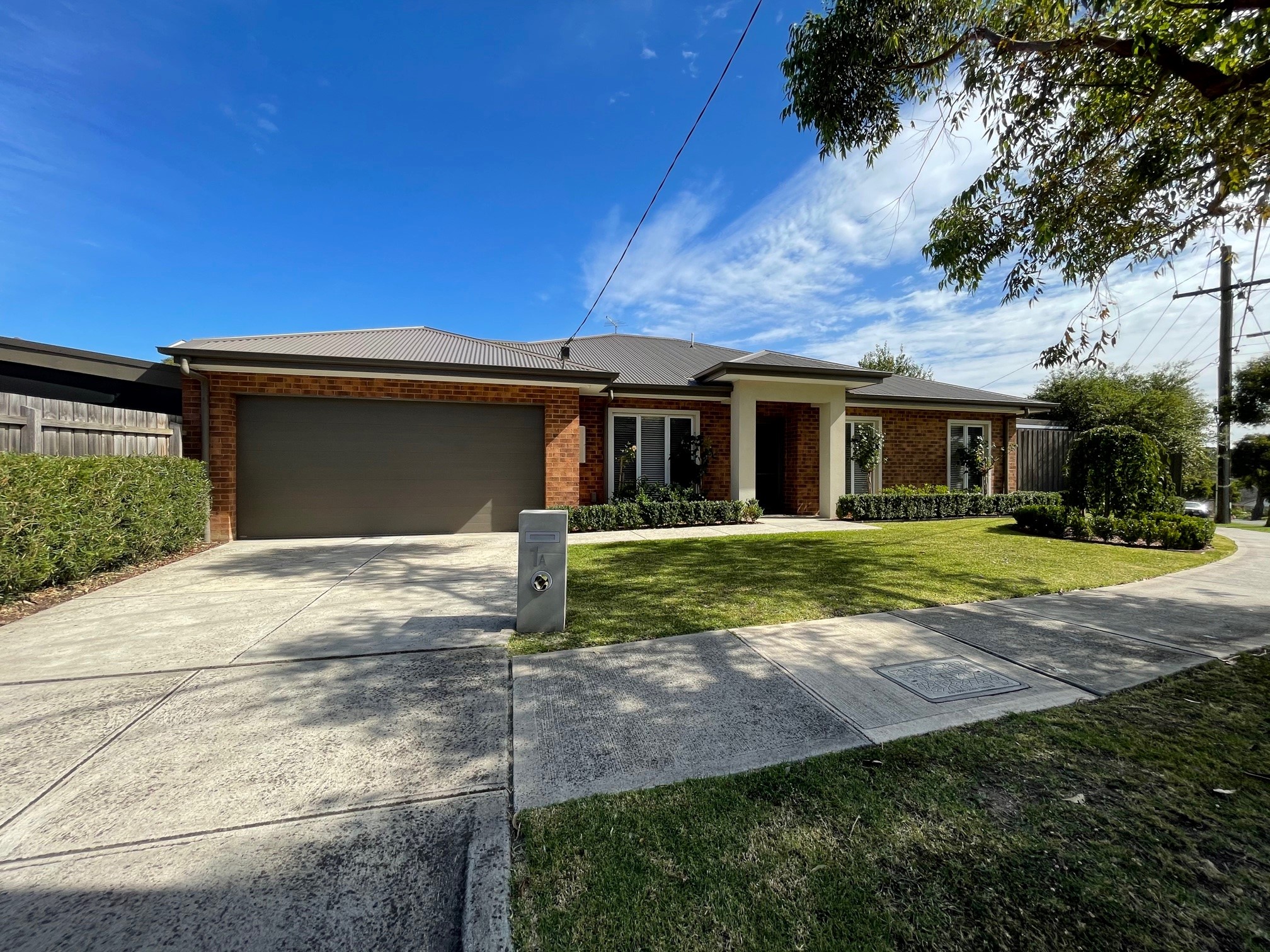 1a Zina Grove, Mooroolbark, VIC 3138 For Rent