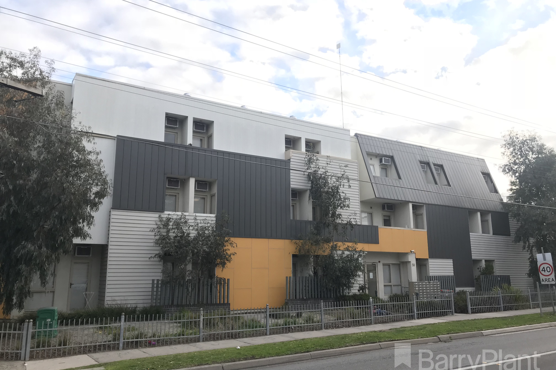 3/5859 Douglas Street, Noble Park, VIC 3174 Sold