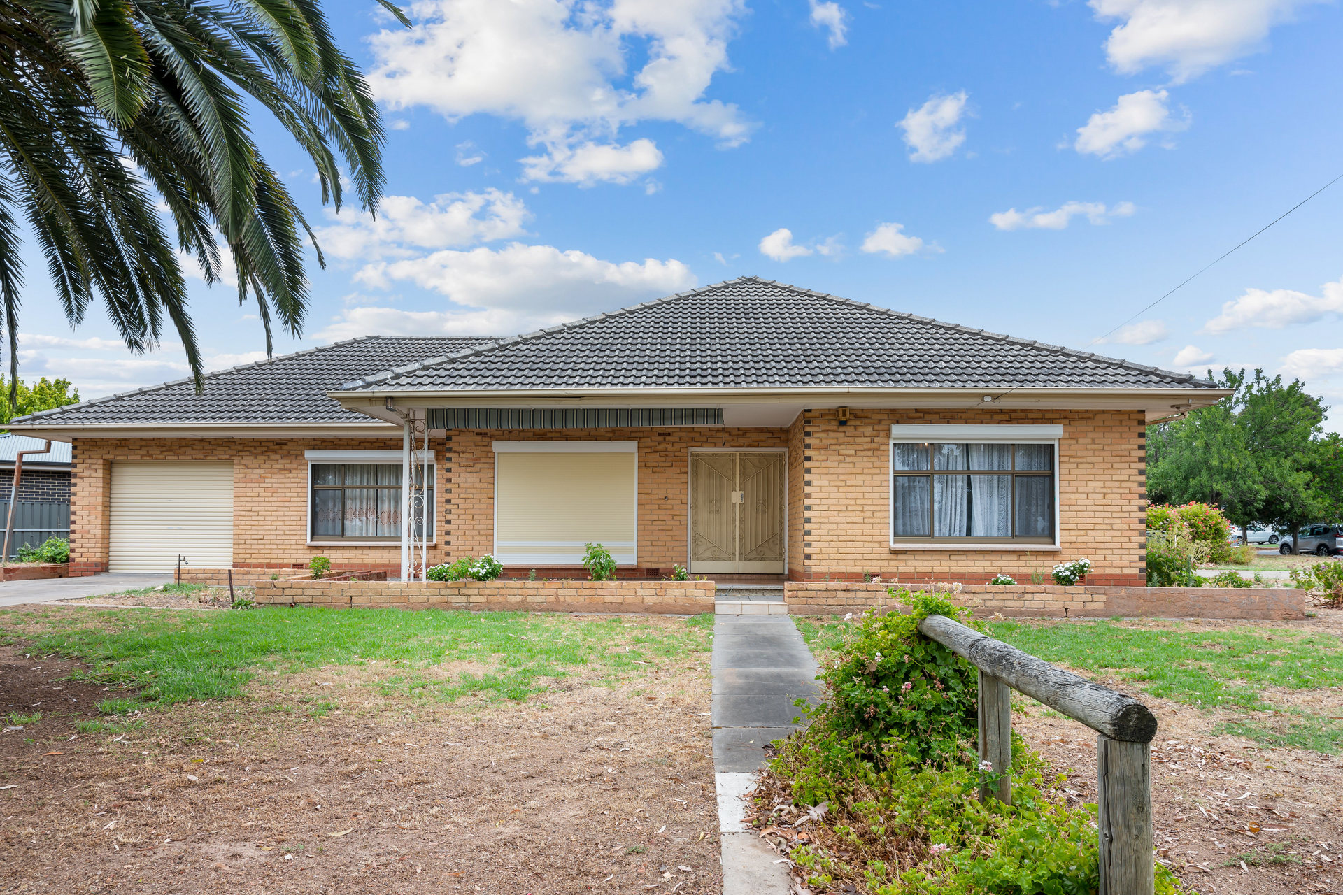 11 Cedar Avenue, Campbelltown, SA 5074 Sold