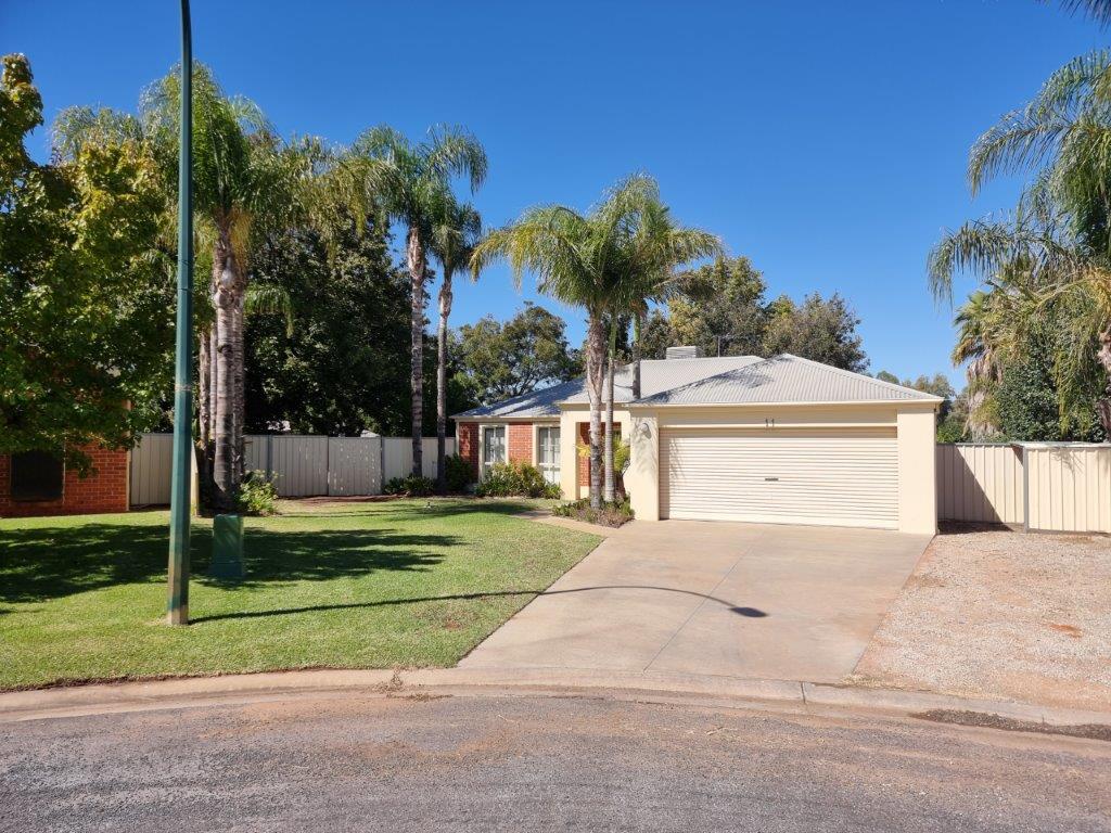 11 Lauren Close, Gol Gol, NSW 2738 For Rent