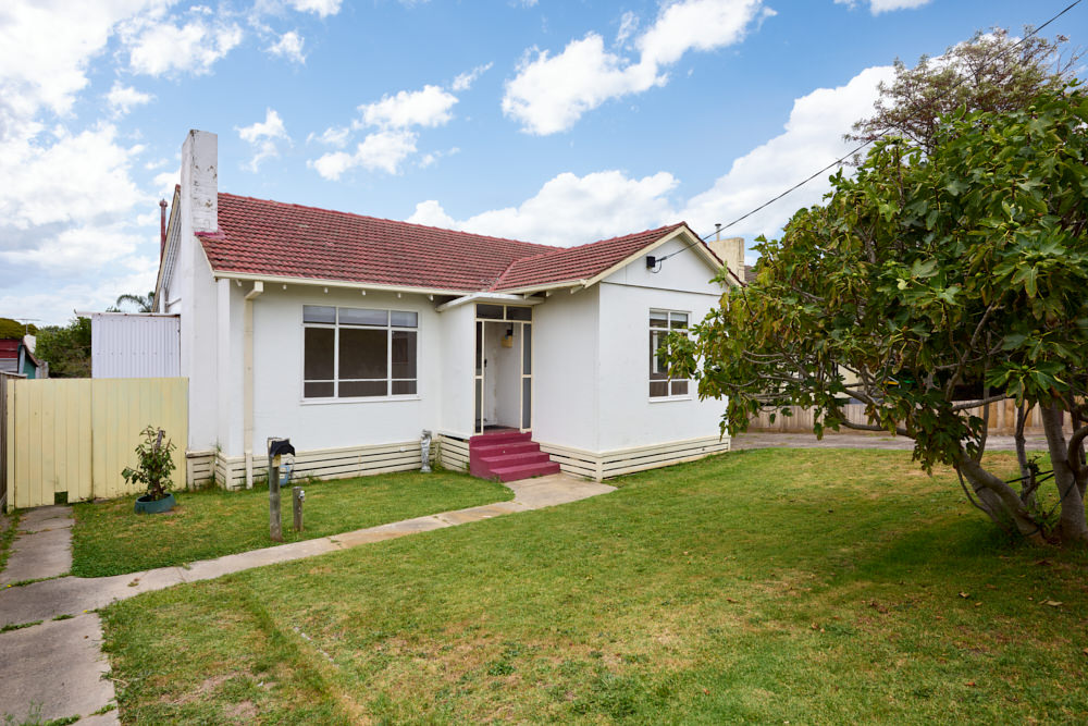 119 Gladstone Road, Dandenong North, VIC 3175 For Rent