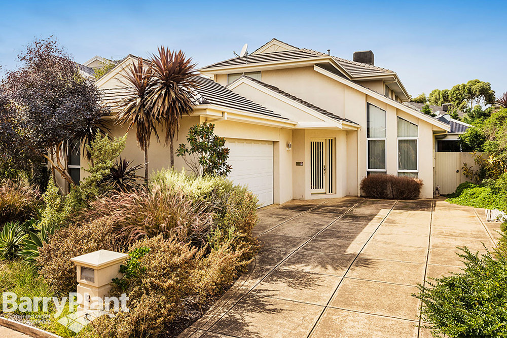 12 Saltbush Street, Sanctuary Lakes, VIC 3030 For Rent