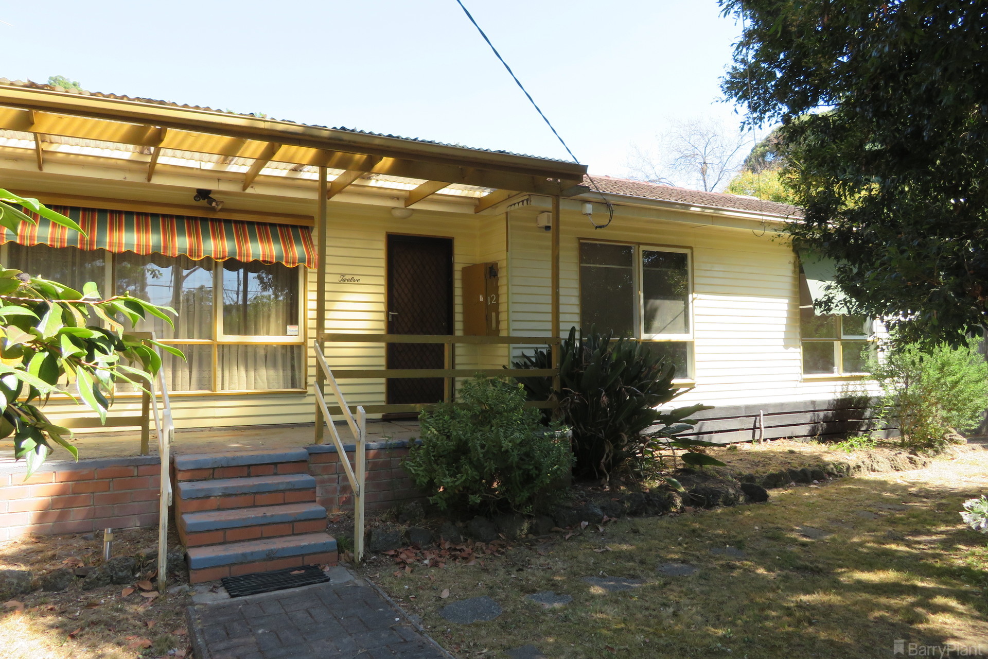 12 Seares Drive, Ringwood East, VIC 3135 For Rent