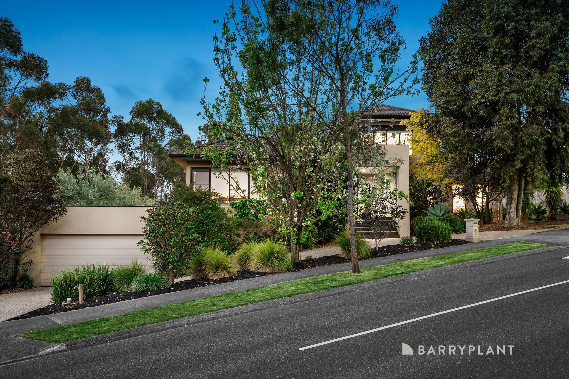13 Sugar Gum Boulevard, Greensborough, VIC 3088 For Sale