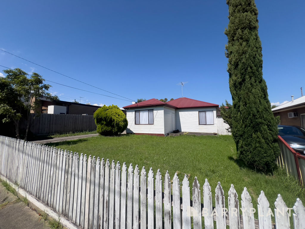 14 Monica Street, Sunshine, VIC 3020 For Rent