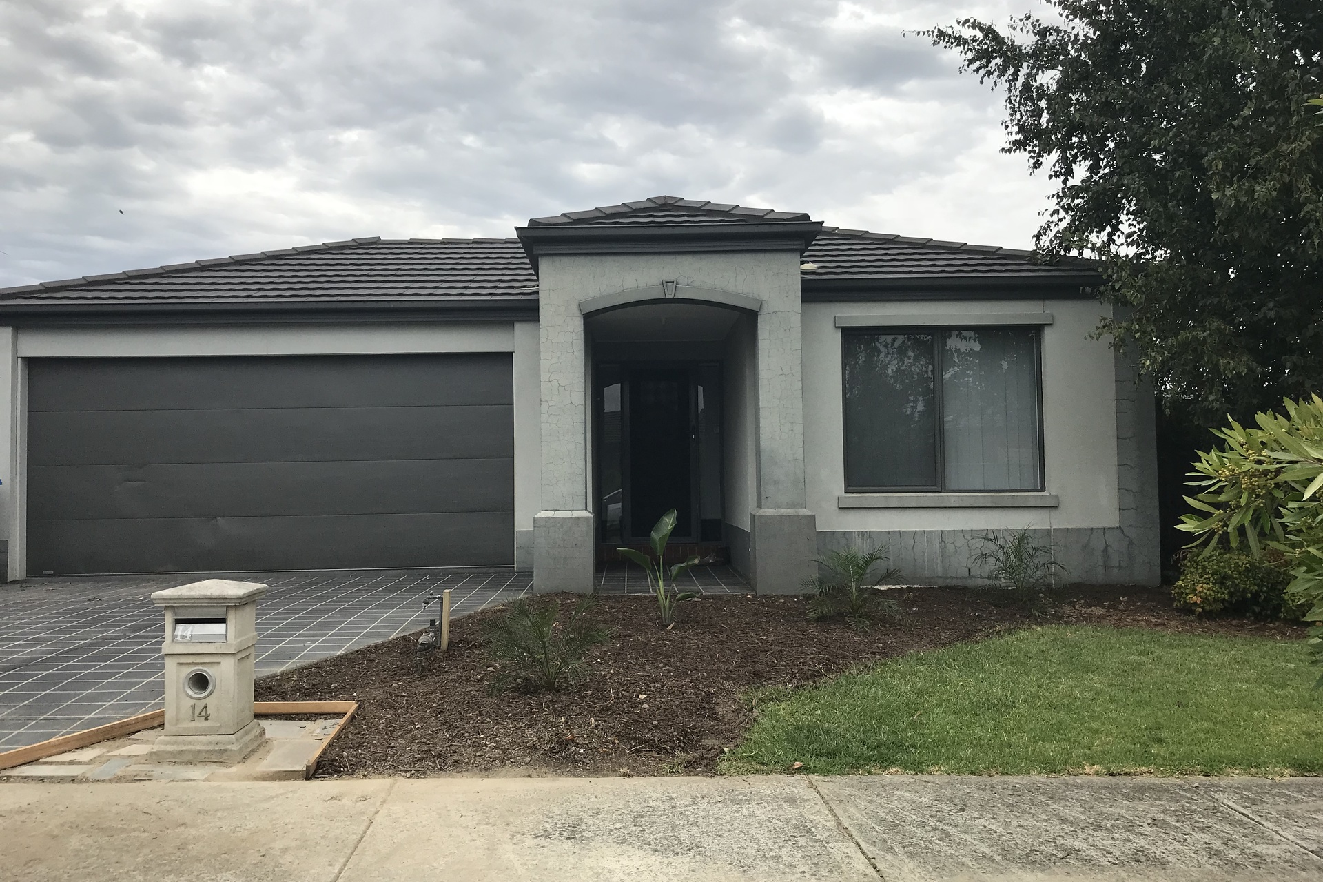 14 Wordsworth Drive, Berwick, VIC 3806 For Rent