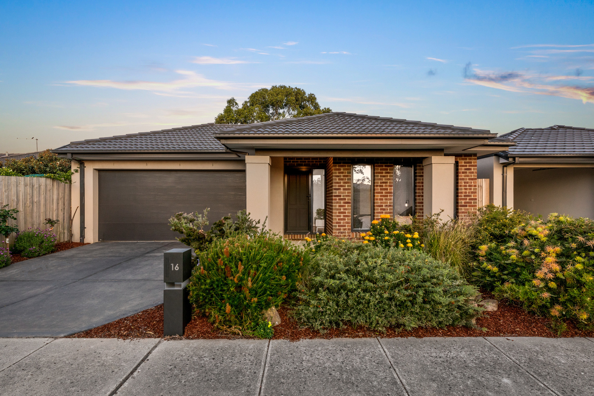 16 Olive Grove, Officer, VIC 3809 Sold