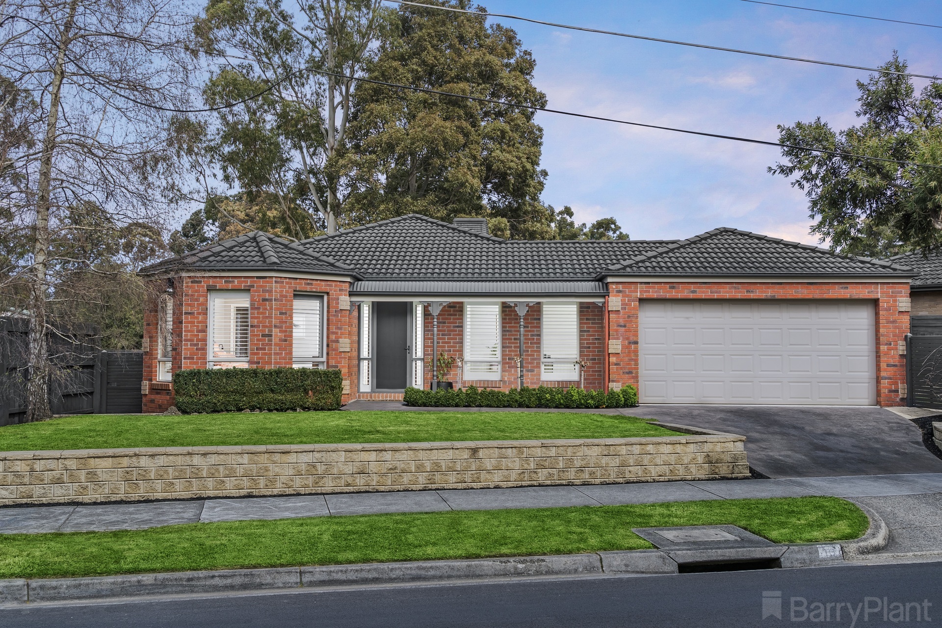 16 Tintern Avenue, Ringwood East, VIC 3135 Sold