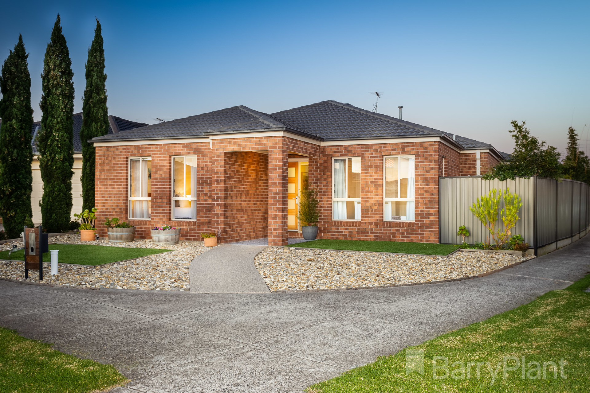 17 Gallant Road, Point Cook, VIC 3030 Sold