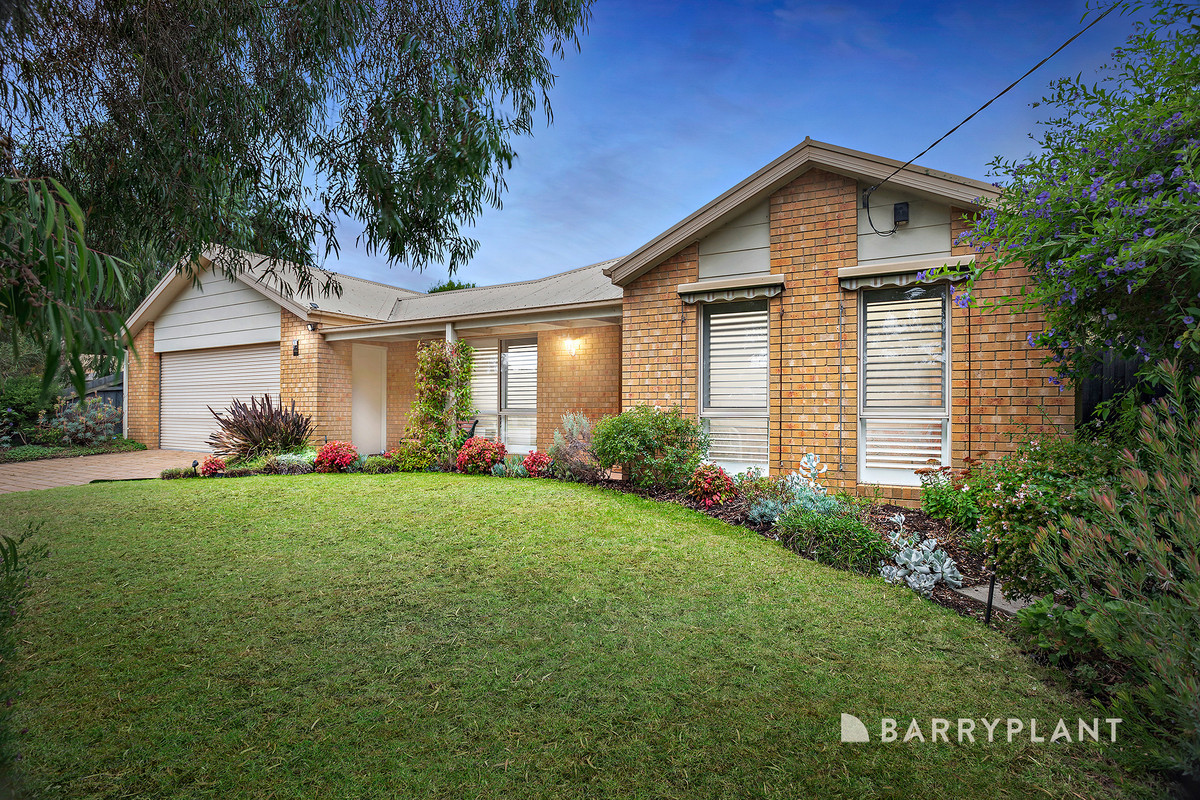 17 Lyndon Drive, Rosebud, VIC 3939 Sold