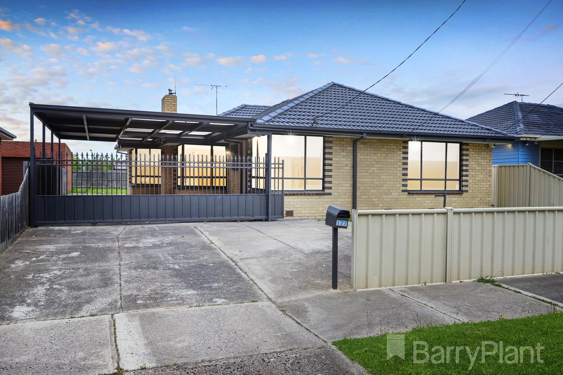 Sunshine Ridgeway 177 Ridgeway Parade, Sunshine West, VIC 3020 - Sold