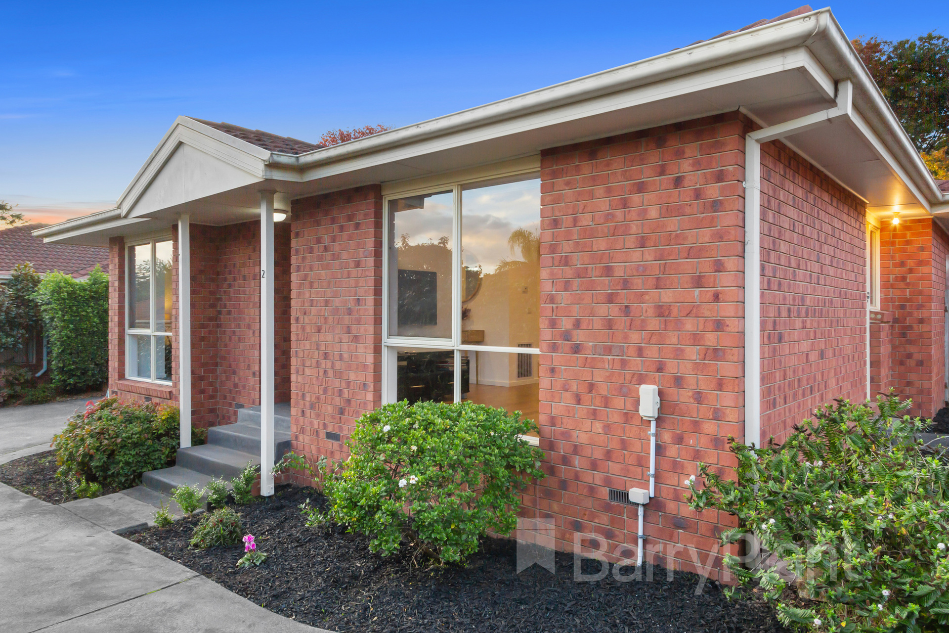 2/37 Austin Street, Ferntree Gully, VIC 3156 Sold